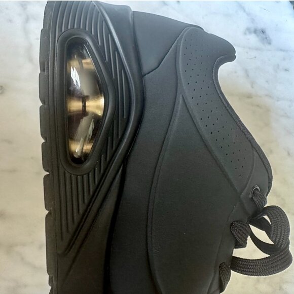 SKECHERS Uno - Stand on Air - Women’s Size 10 - Picture 4 of 8